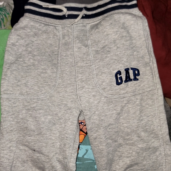 Bundle of Boys Long Pants and Shorts Size 4 / 10pc set - Picture 3 of 7